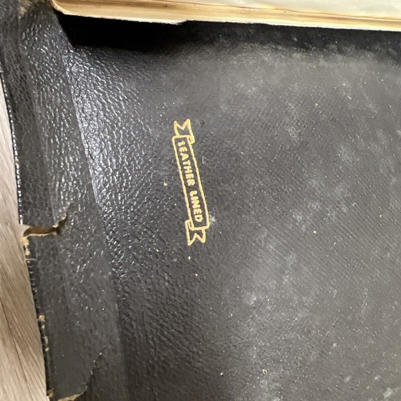 Vintage World Publishing Holy Bible Red Letter References KJV Morocco Leather - Picture 11 of 12